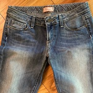 Paige Laurel Canyon PETITE Low Rise Bootcut Jeans Size 29